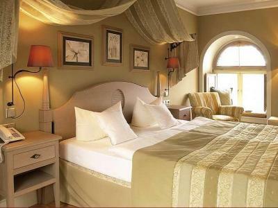Hotel Schloss Steinburg