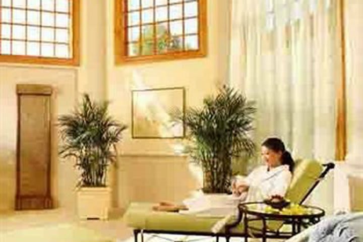 Hotel Founders Inn And Spa