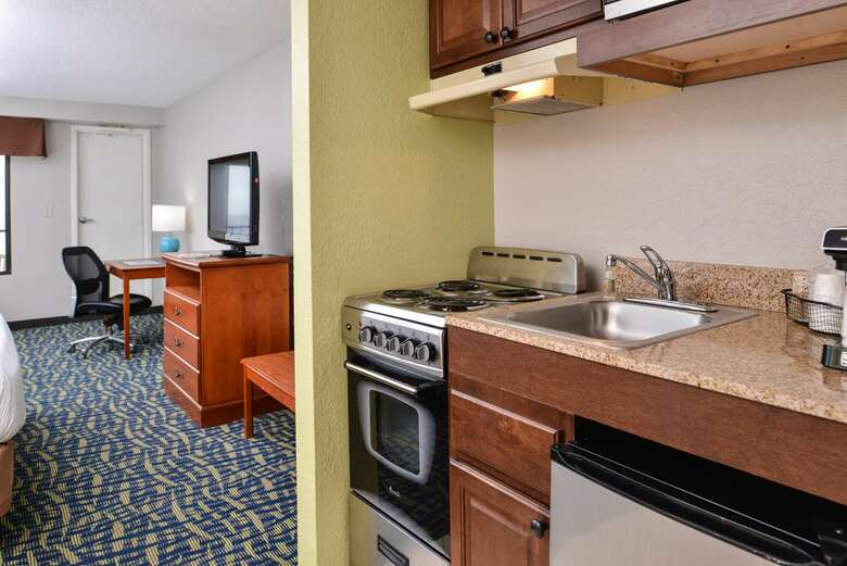 Hotel Best Western Plus Holiday Sands Inn & Suites
