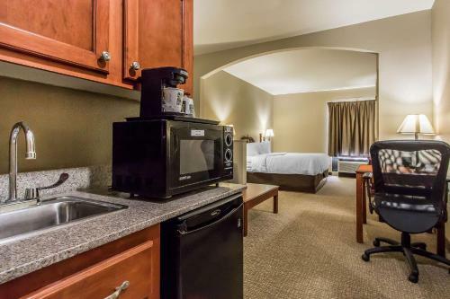 Hotel Comfort Suites New Iberia