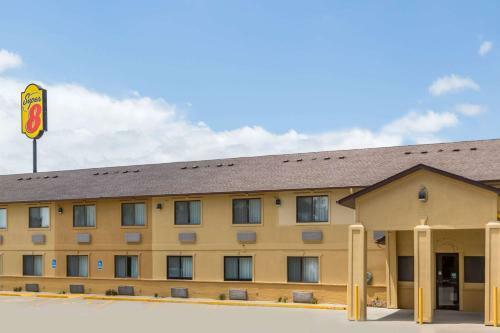 Hotel Super 8 By Wyndham Newton