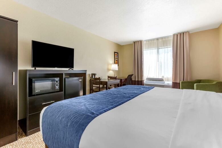 Hotel Quality Inn And Suites Surprise