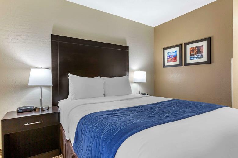 Hotel Quality Inn And Suites Surprise
