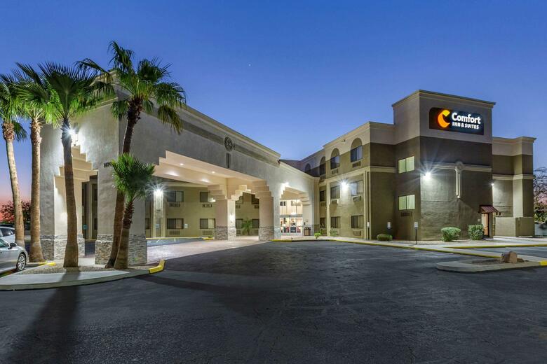 Hotel Quality Inn And Suites Surprise