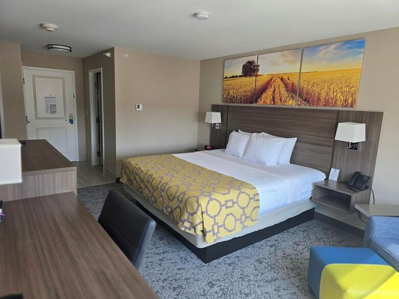 Hotel Baymont Inn And Suites Mattoon