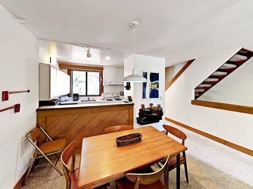 Apartamento 3104 Aspen Grove Rd Condo