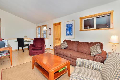 Casa Martin - Truckee Vacation Rental Home