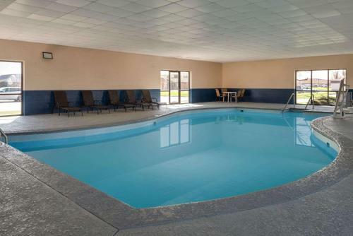 Hotel Baymont Inn & Suites Muncie