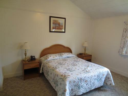 Hickory Grove Motor Inn - Cooperstown