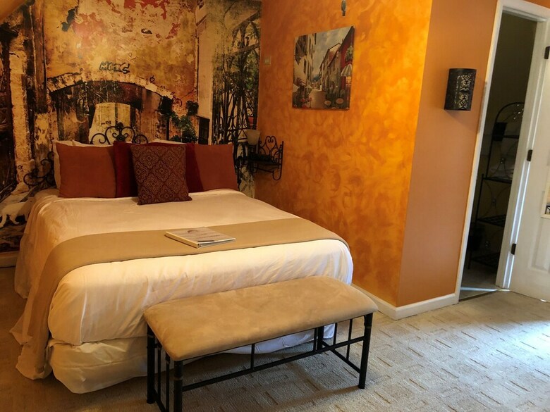 Bed & Breakfast Clay Corner Inn