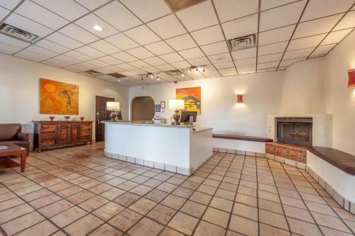 Hotel Taos Valley Lodge