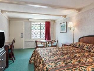 Motel Knights Inn Elkton