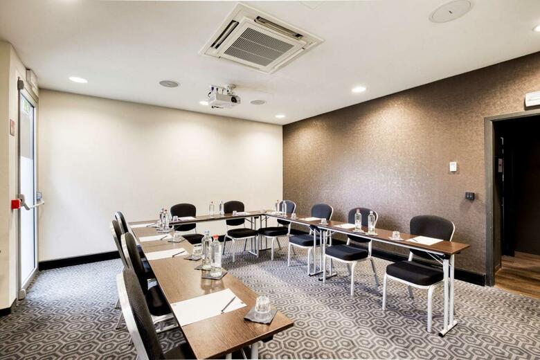 Hotel Holiday Inn Express Brussels Airport