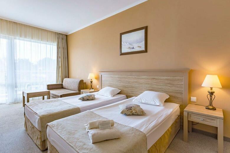 Hotel Riu Evrika