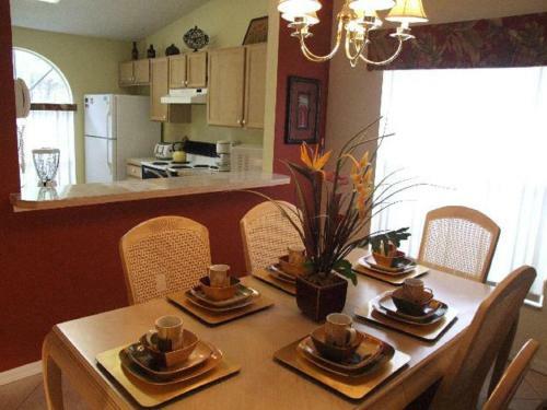 Loyalty Vacation Homes - Kissimmee