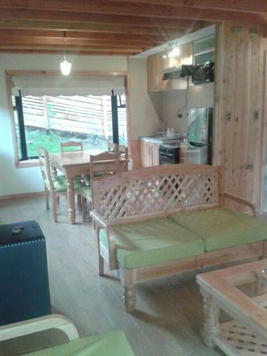 Lodge Caba�as Aliwen Caburgua