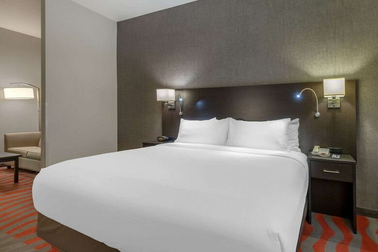 Hotel Comfort Suites Boise West Meridian