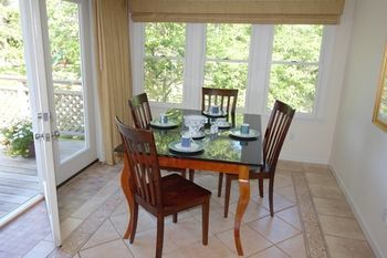 Hotel Pleasant Bay Village Resort