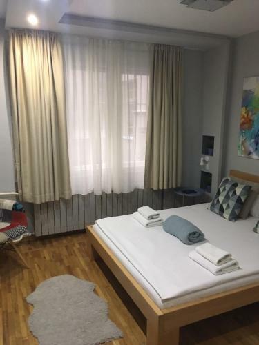 L9 Top Central Rooms And Apartments 2