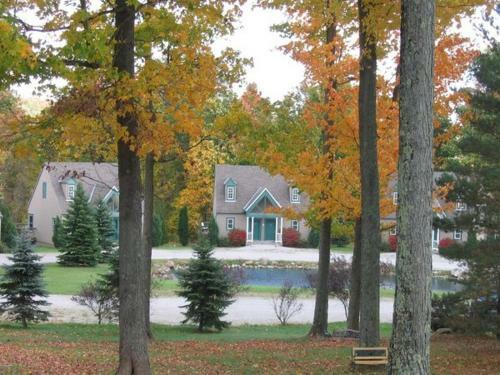 Posada Spruce Hill Inn & Cottages