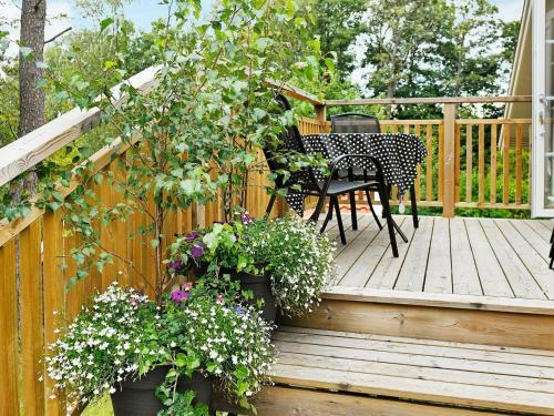 Two-bedroom Holiday Home In Fj�llbacka 3