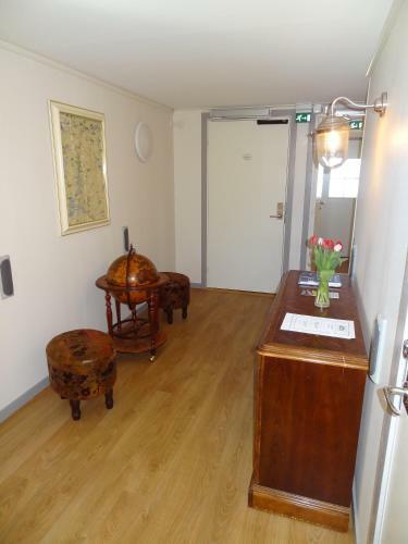 Hostal Hofsn�s Lilla Sj�stuga