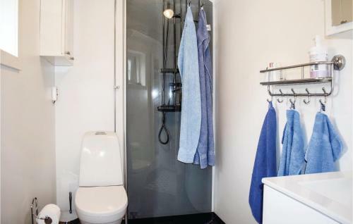 Two-bedroom Holiday Home In Lenhovda