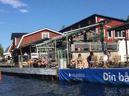Lillstuga Str�mma