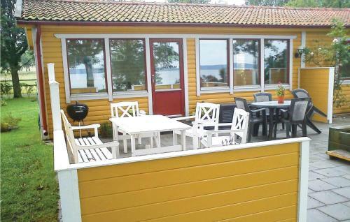 Holiday Home Hj�lmar�d Harl�sa