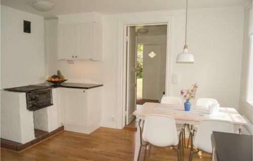 Three-bedroom Holiday Home In Lackeby