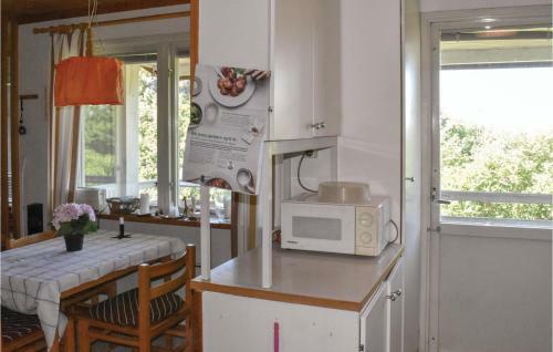 Three-bedroom Holiday Home In Granna