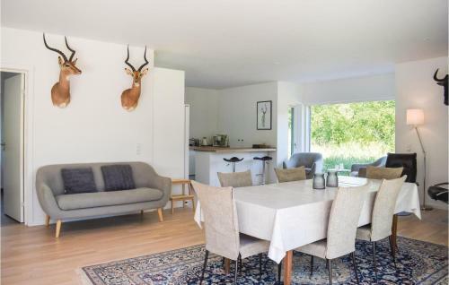 Four-bedroom Holiday Home In Tingsryd