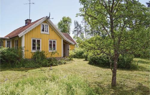 Three-bedroom Holiday Home In Torsas