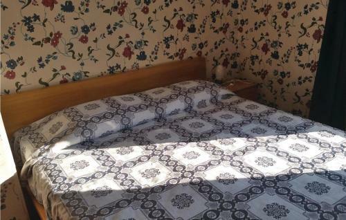 Five-bedroom Holiday Home In Svarta