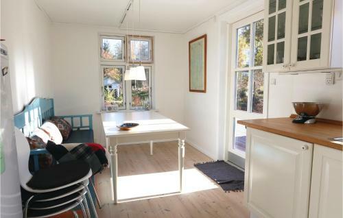 Three-bedroom Holiday Home In Varnamo