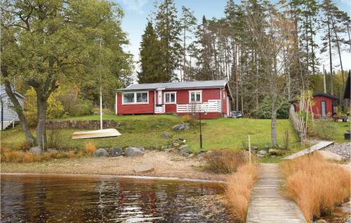 One-bedroom Holiday Home In Gnossjo
