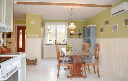 Three-bedroom Holiday Home In Ryd