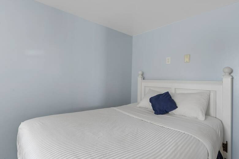 America's Best Value Inn Mt Royal Motel