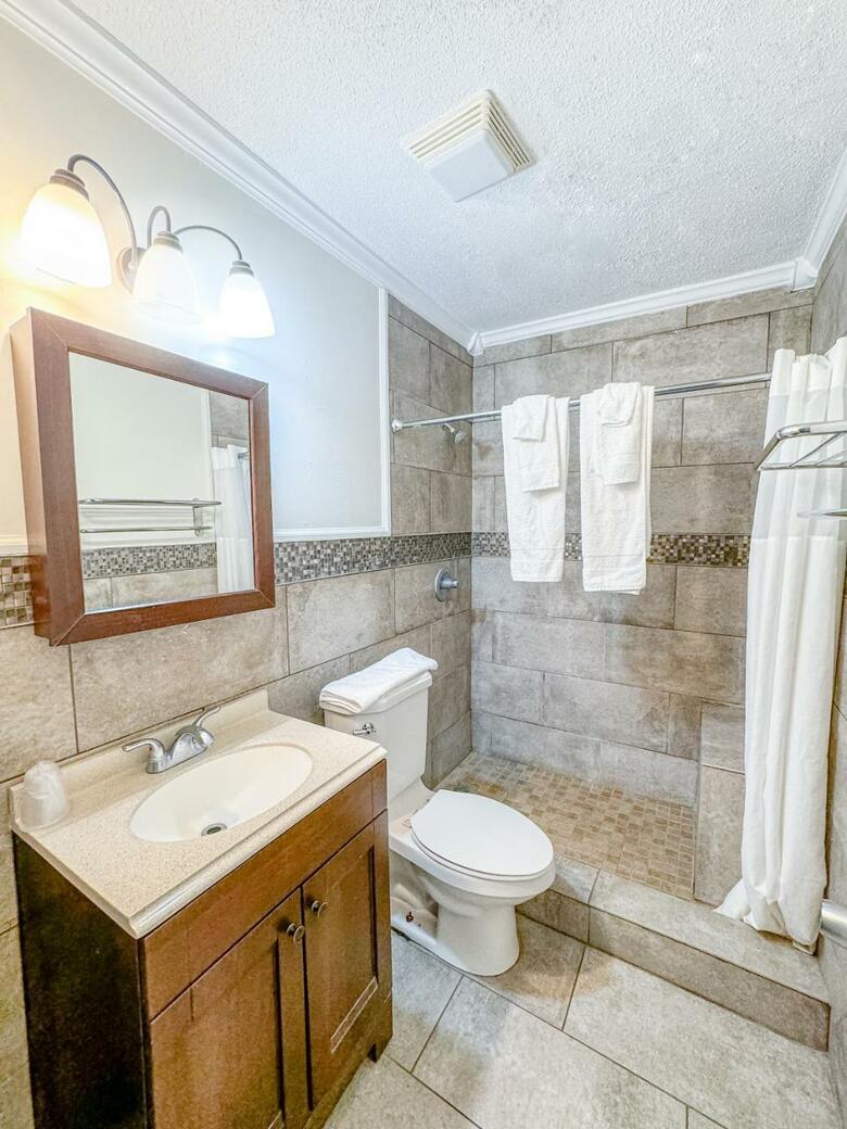 Hotel Atlantis Inn - Tybee Island