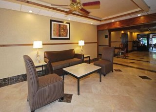 Hotel Comfort Inn & Suites Robins Air Force Base