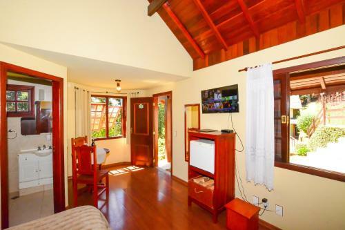 Hostal Pousada �gape