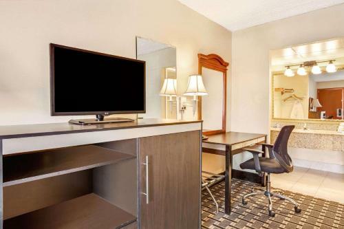 Motel Knights Inn Mount Laurel