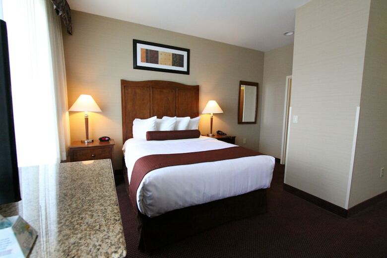 Hotel Best Western Plus Hannaford Inn & Suites