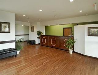 Hotel Super 8 Bowling Green North