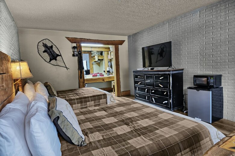 Hotel Stonegate Inn