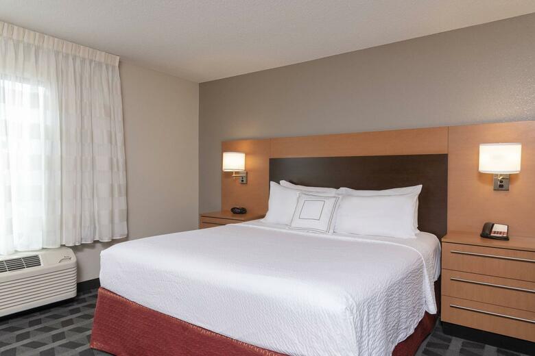 Hotel Towneplace Suites Fort Wayne North
