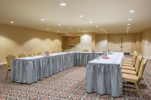 Crowne Plaza Hotel Mission Valley