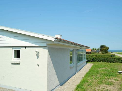 Three-bedroom Holiday Home In Bogense 3