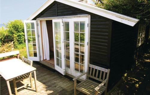 Holiday Home Villingeb�k Strandvej Dronningm�lle