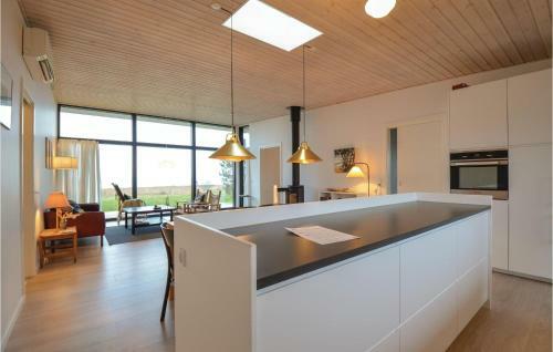 Four-bedroom Holiday Home In Ebeltoft